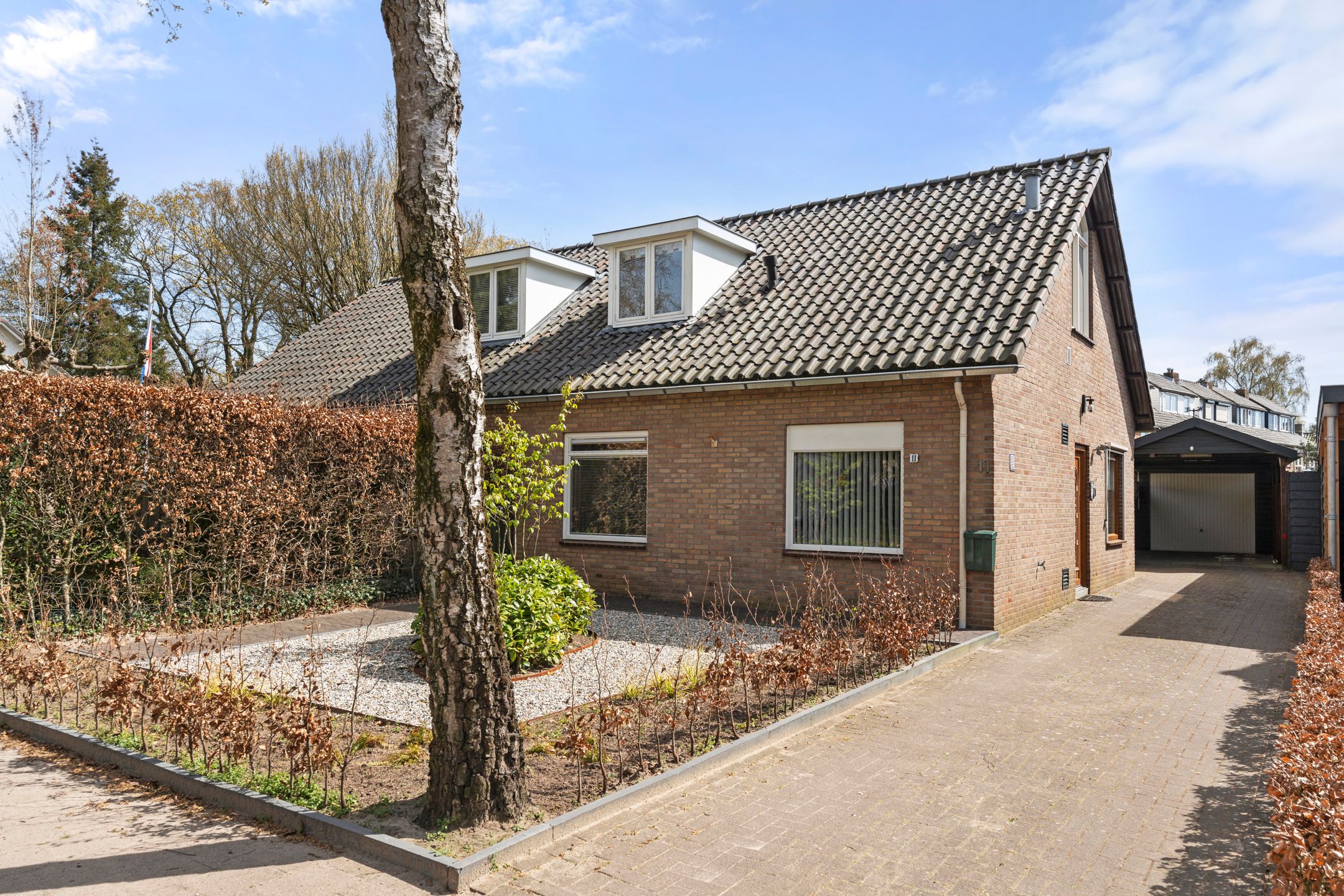 Foto 6 van Van Balverenweg 11