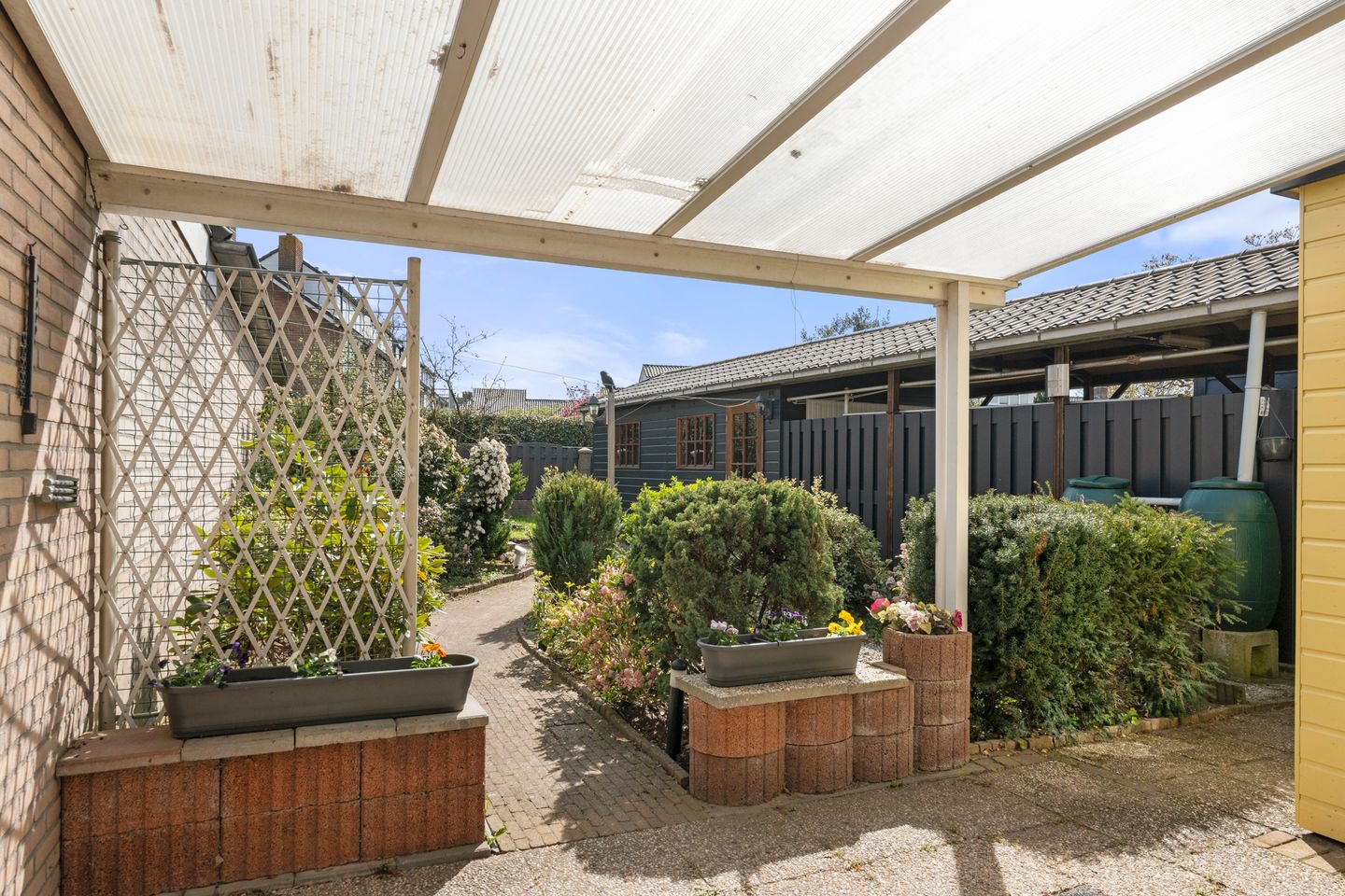 Foto 14 van Van Balverenweg 11