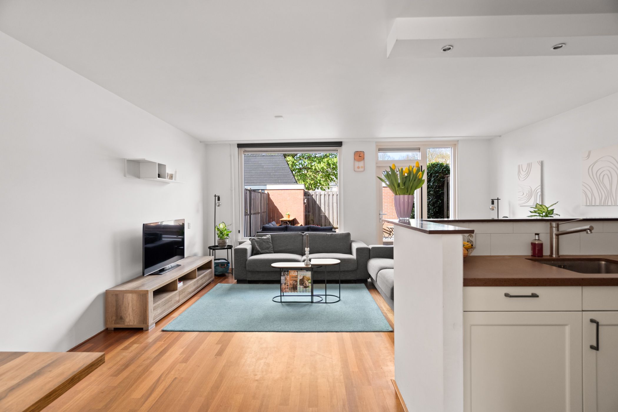 Foto 12 van Weg van de Vrede 22