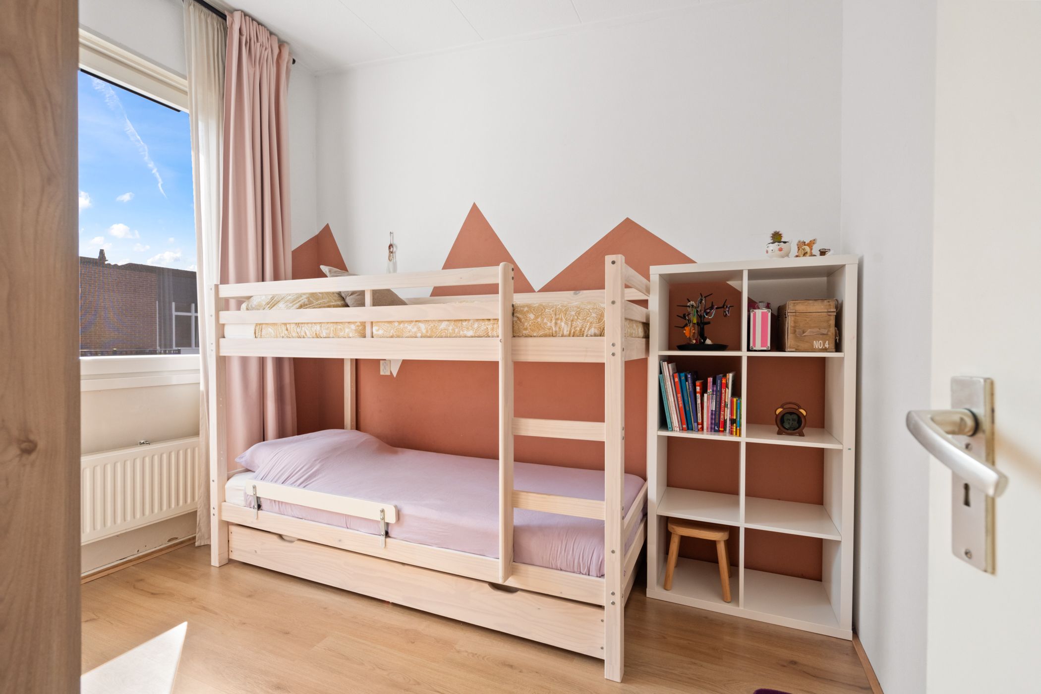 Foto 33 van Weg van de Vrede 22