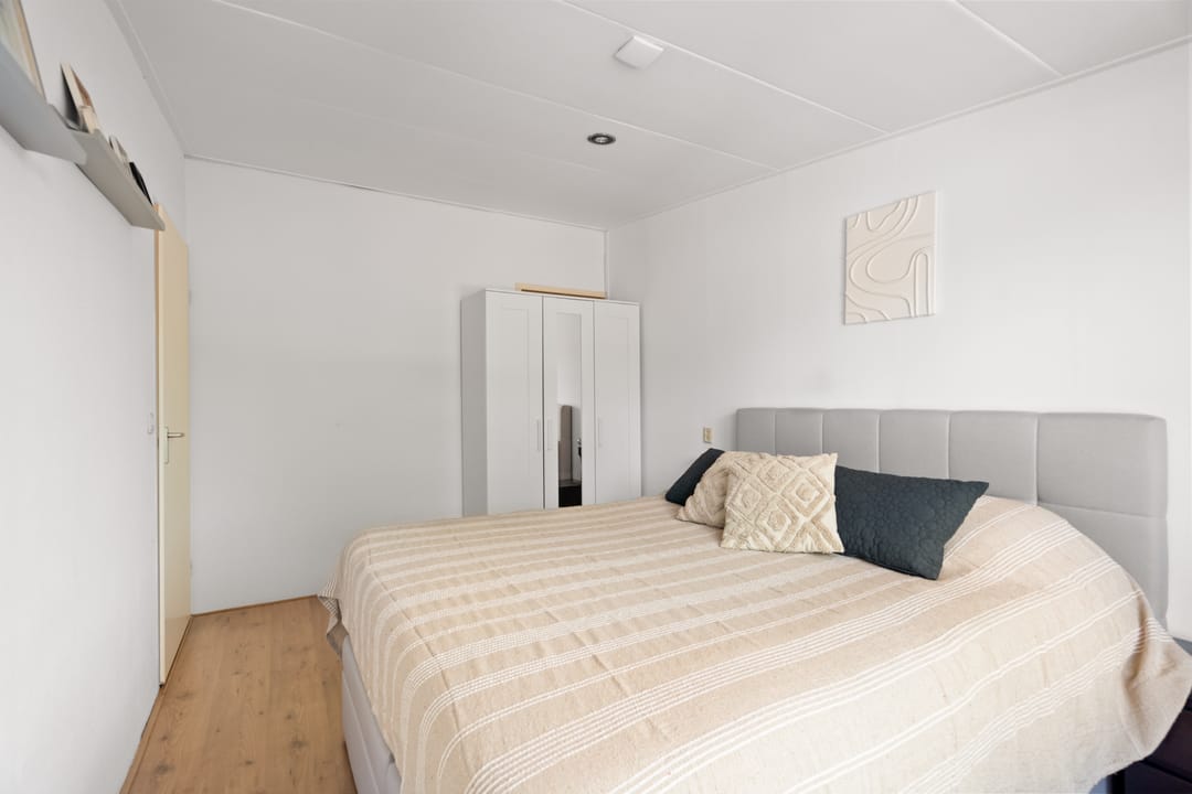 Foto 32 van Weg van de Vrede 22