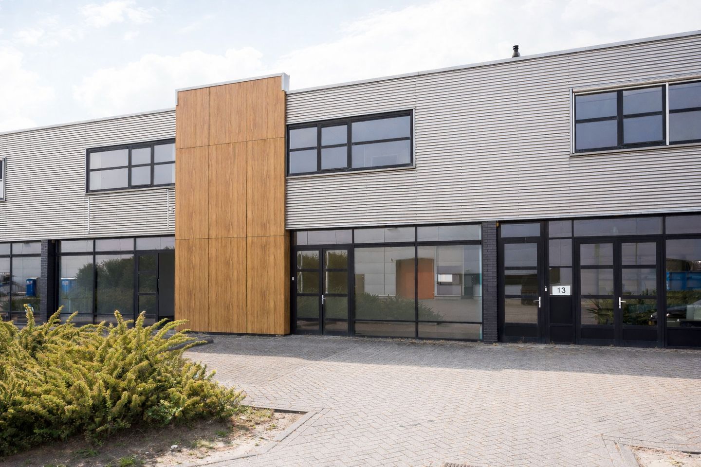 Bekijk foto 1 van De Giessen 13