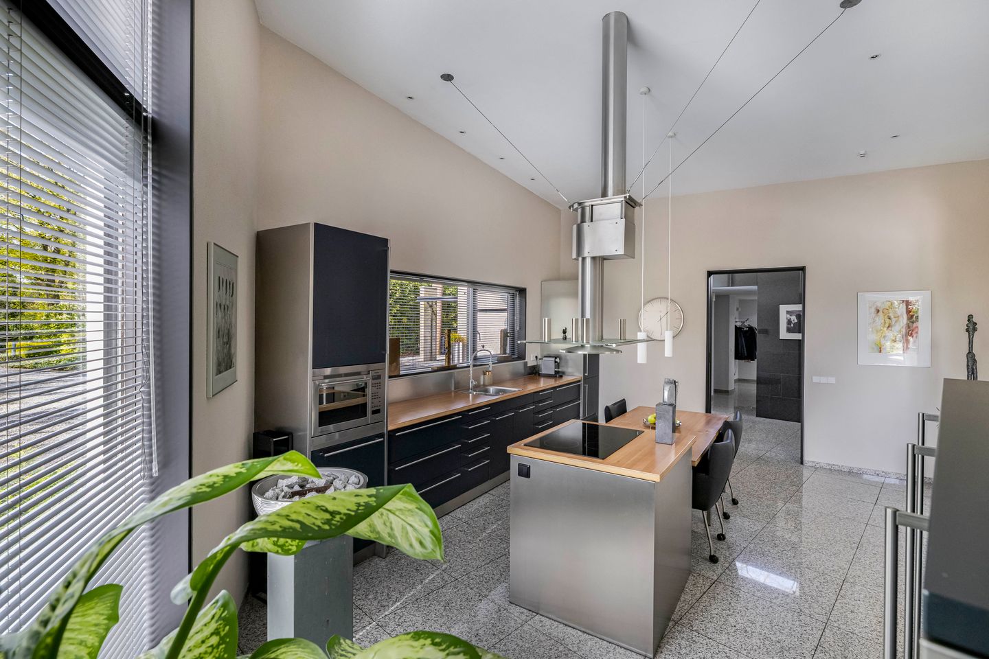 Foto 34 van Beukenlaan 11