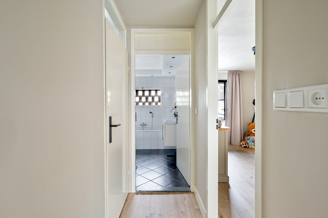 Foto 17 van Leliestraat 23