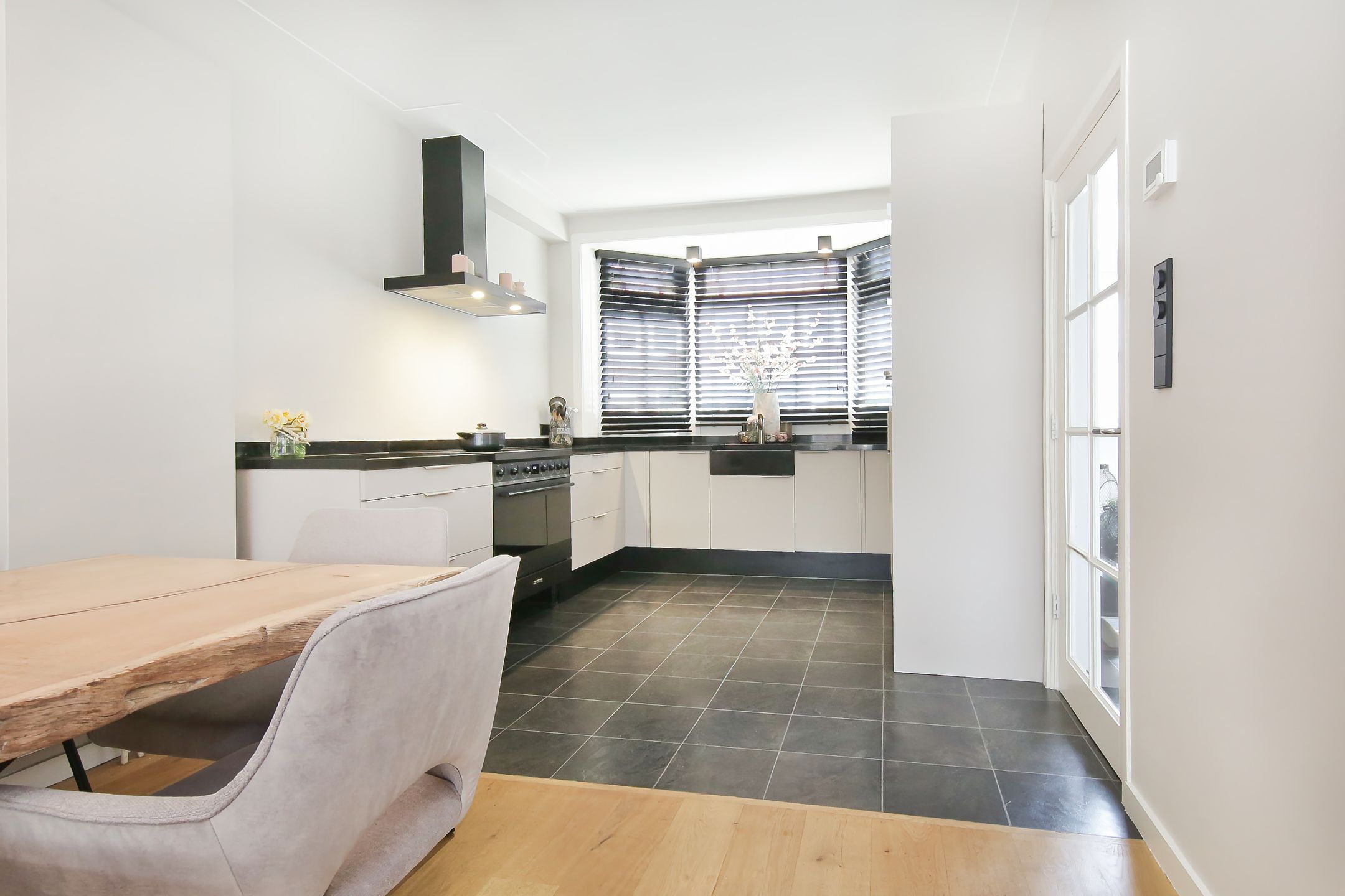 Foto 9 van Reijer Anslostraat 29