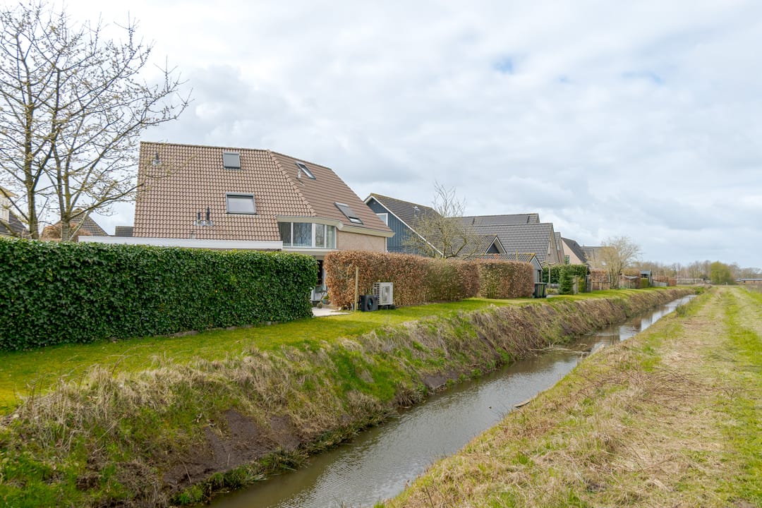 Foto 47 van Korenbloemweg 30