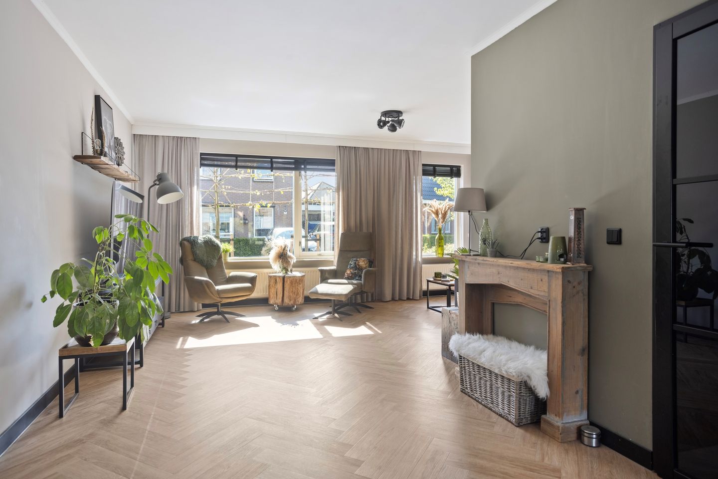 Foto 5 van van Hogendorpstraat 4