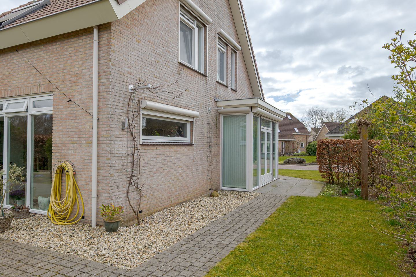 Foto 40 van Korenbloemweg 30