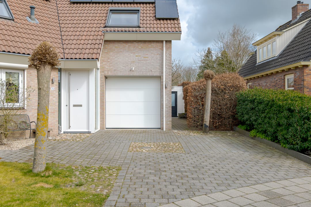 Foto 86 van Korenbloemweg 30