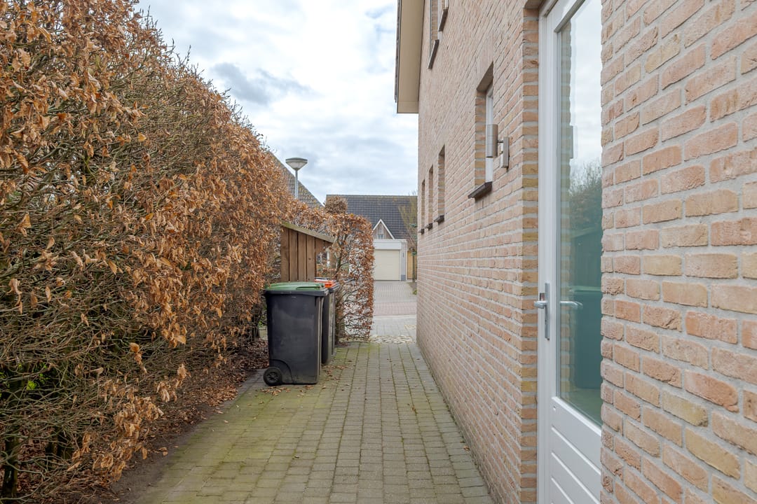 Foto 53 van Korenbloemweg 30