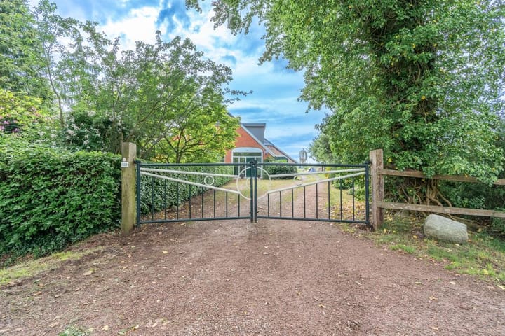 Foto 3 van Hoofdweg 112