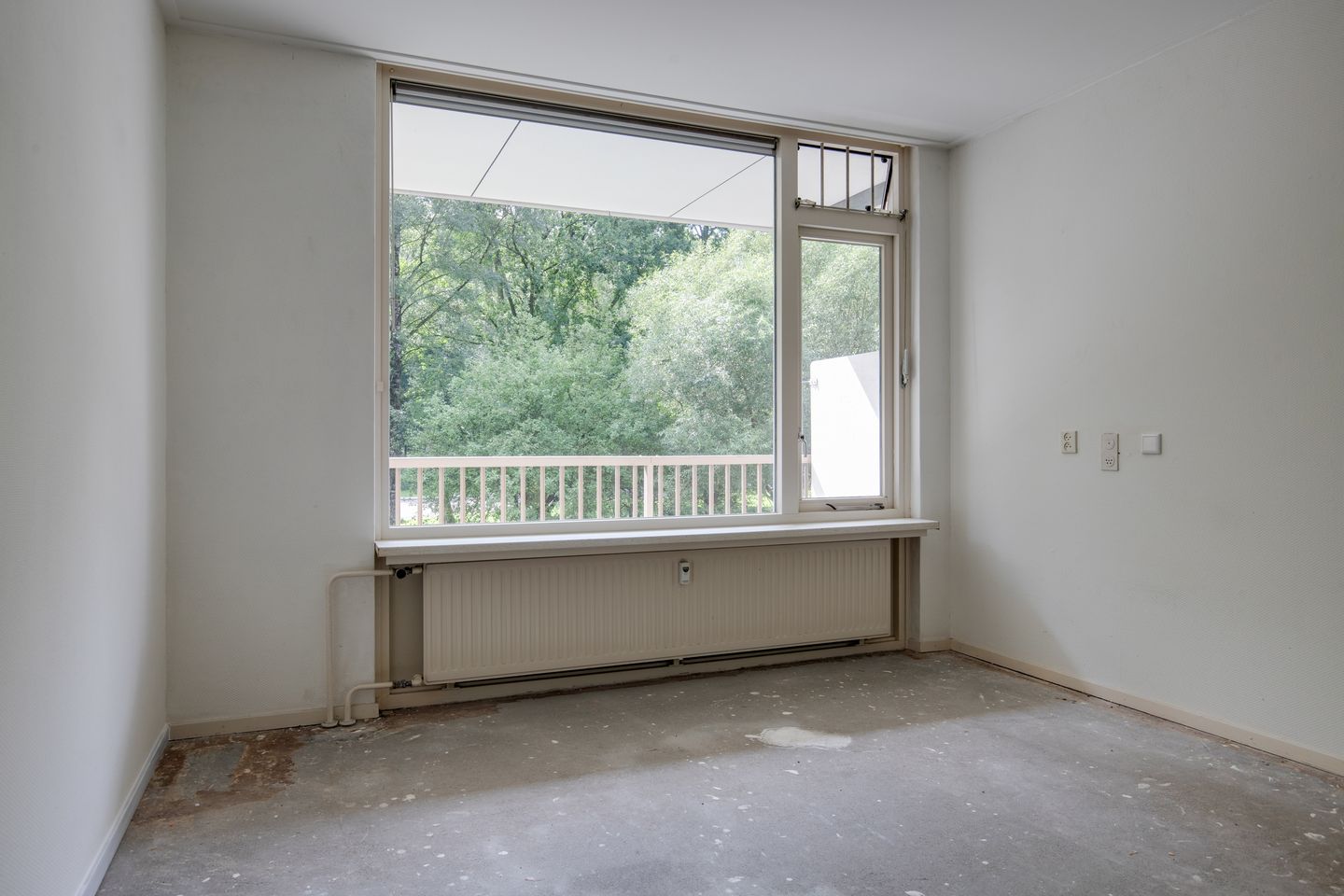 Photo 10 of Albert Schweitzerlaan 29