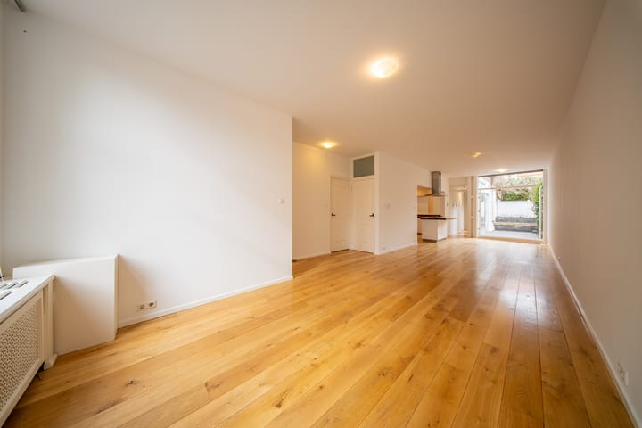 Foto 2 van Newtonstraat 361