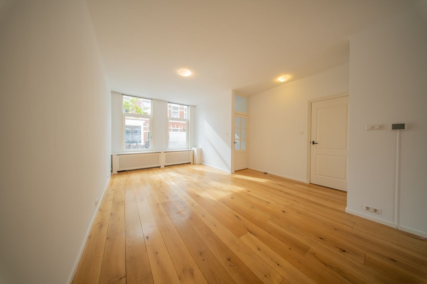 Foto 10 van Newtonstraat 361