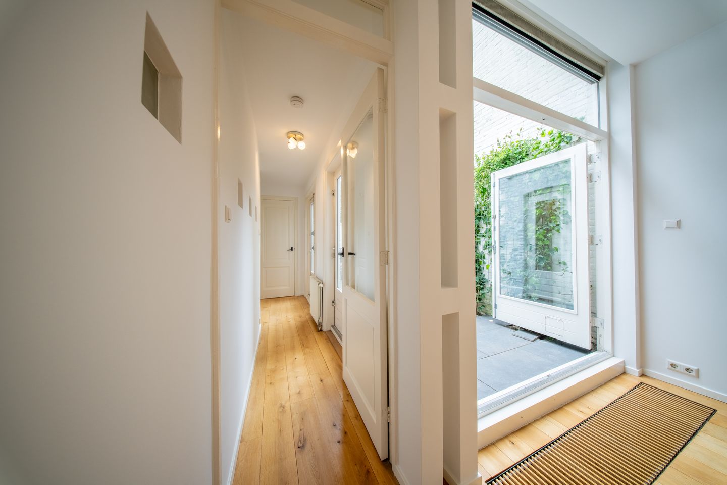 Foto 20 van Newtonstraat 361