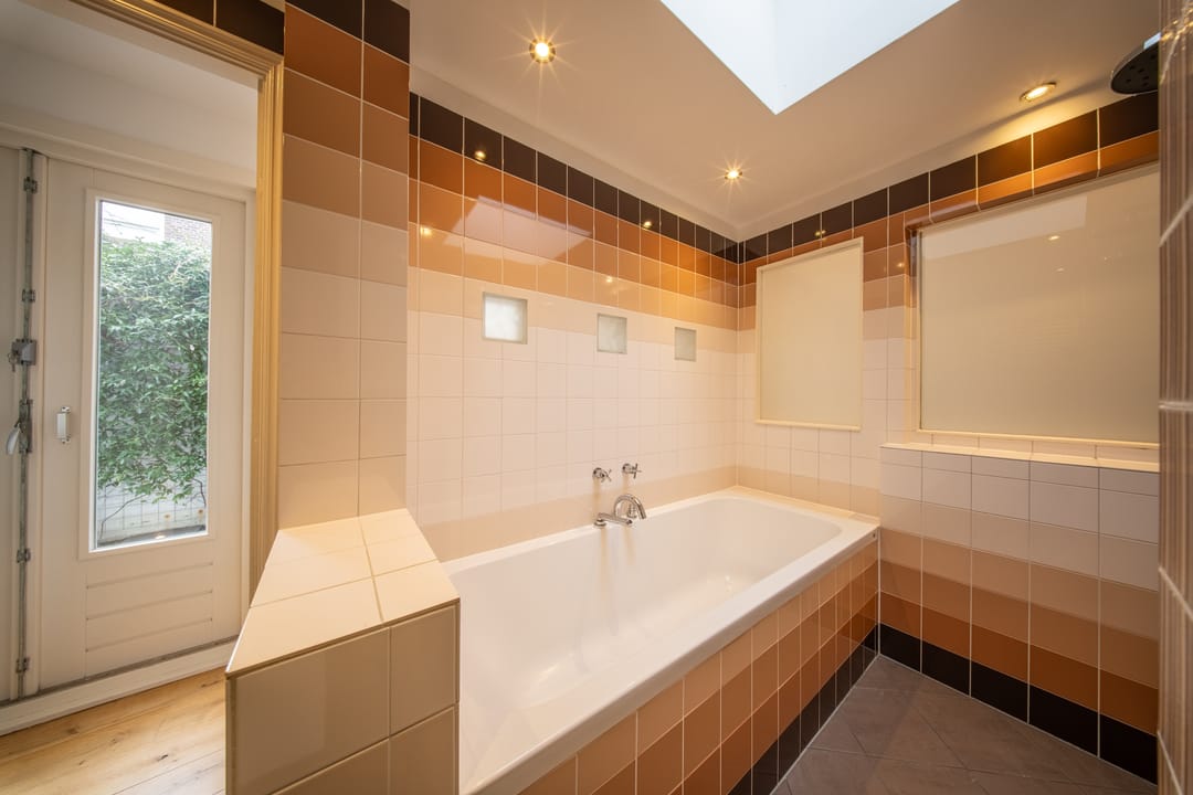 Foto 22 van Newtonstraat 361