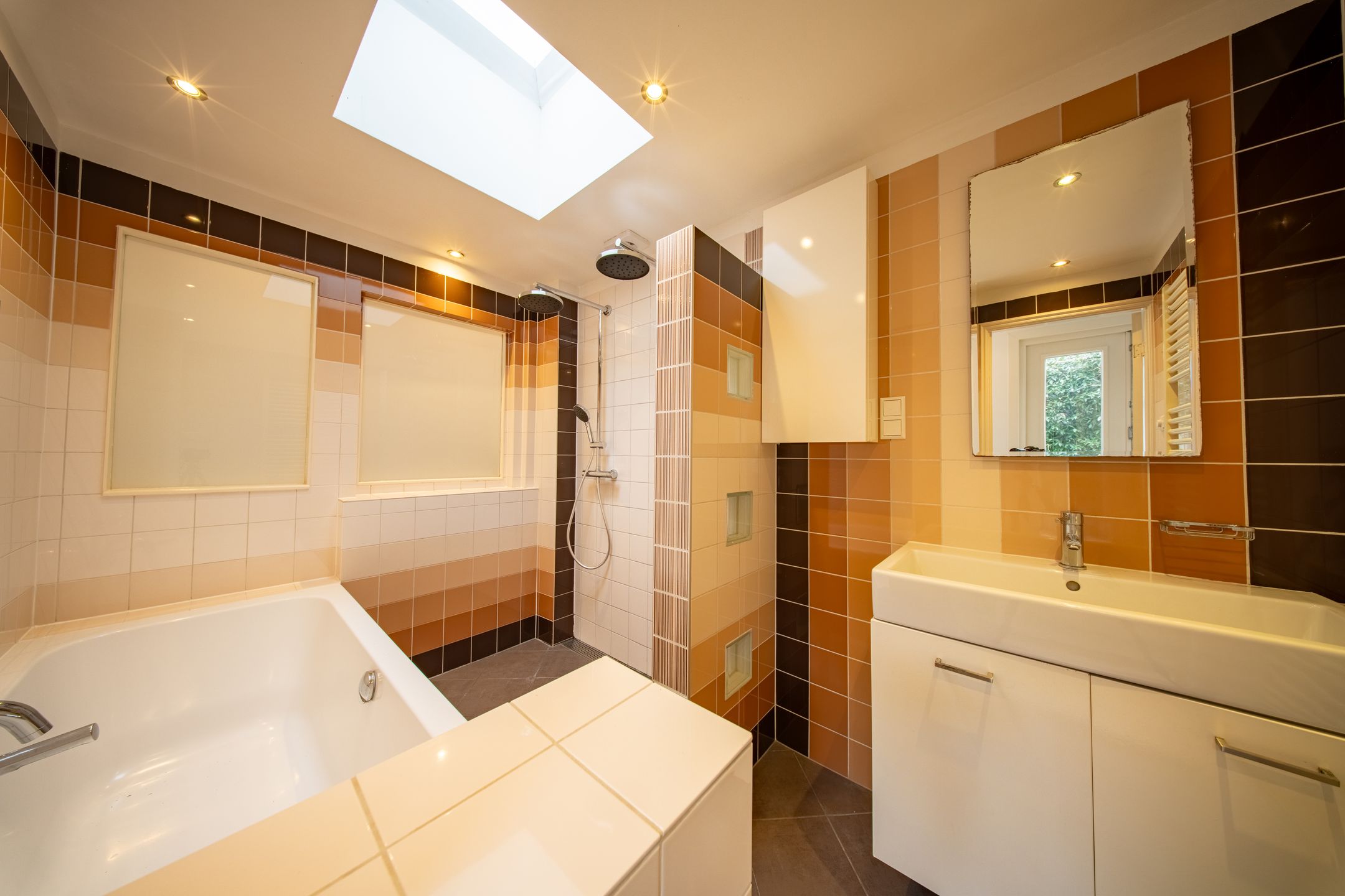 Foto 21 van Newtonstraat 361