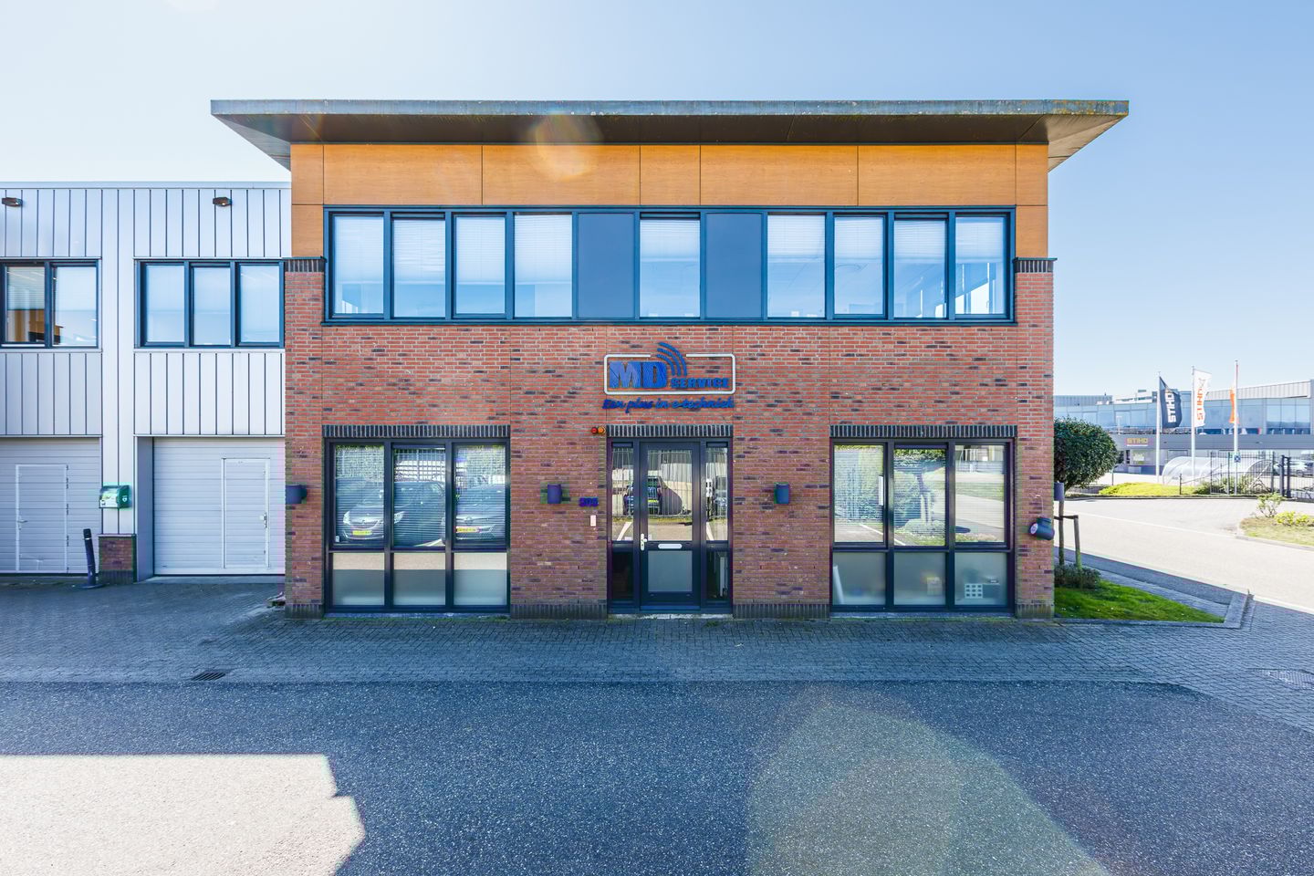 View photo 2 of Zuidbaan 505