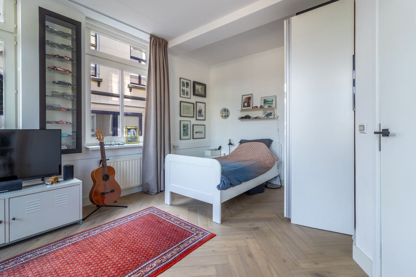 Foto 20 van Burg Grothestraat 53-E