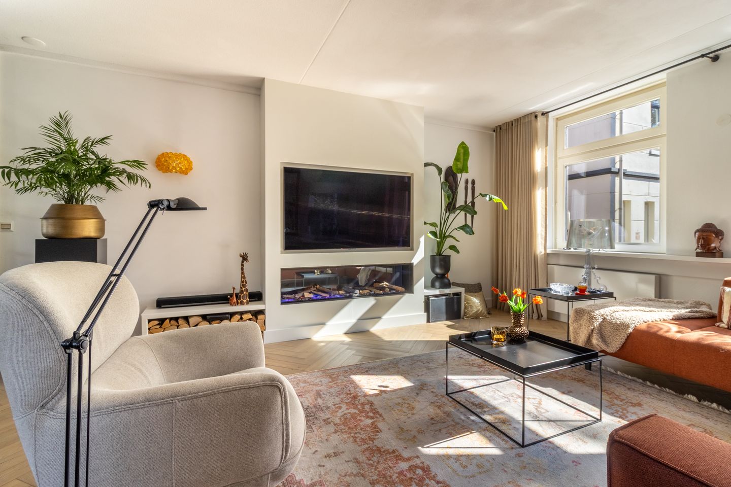 Foto 14 van Burg Grothestraat 53-E