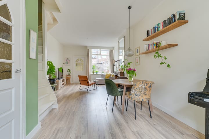 Foto 2 van Stationstraat 38