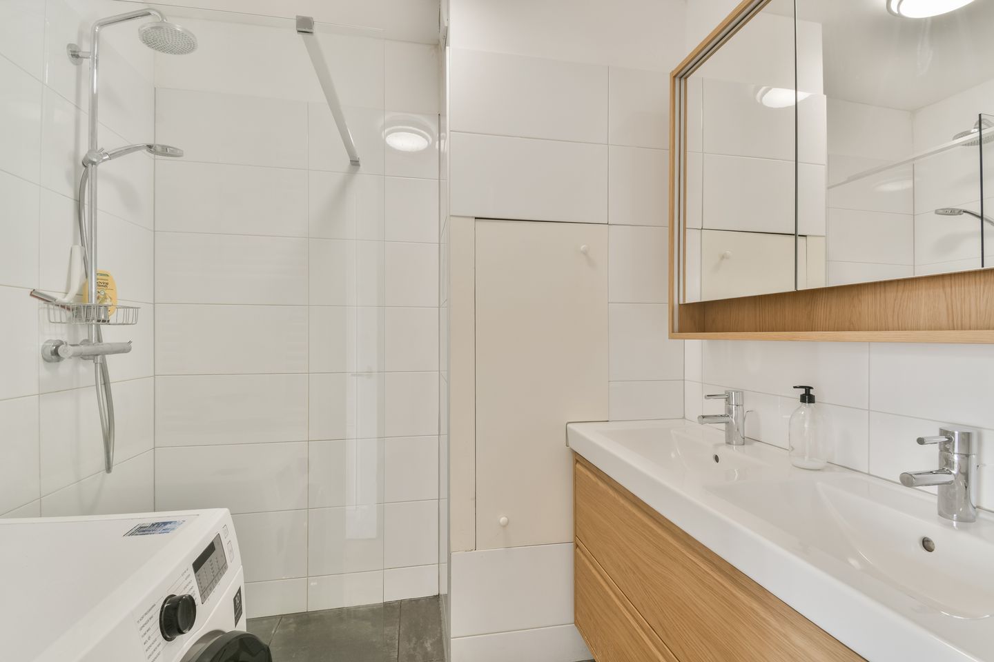 Foto 14 van Eerste Helmersstraat 239-3