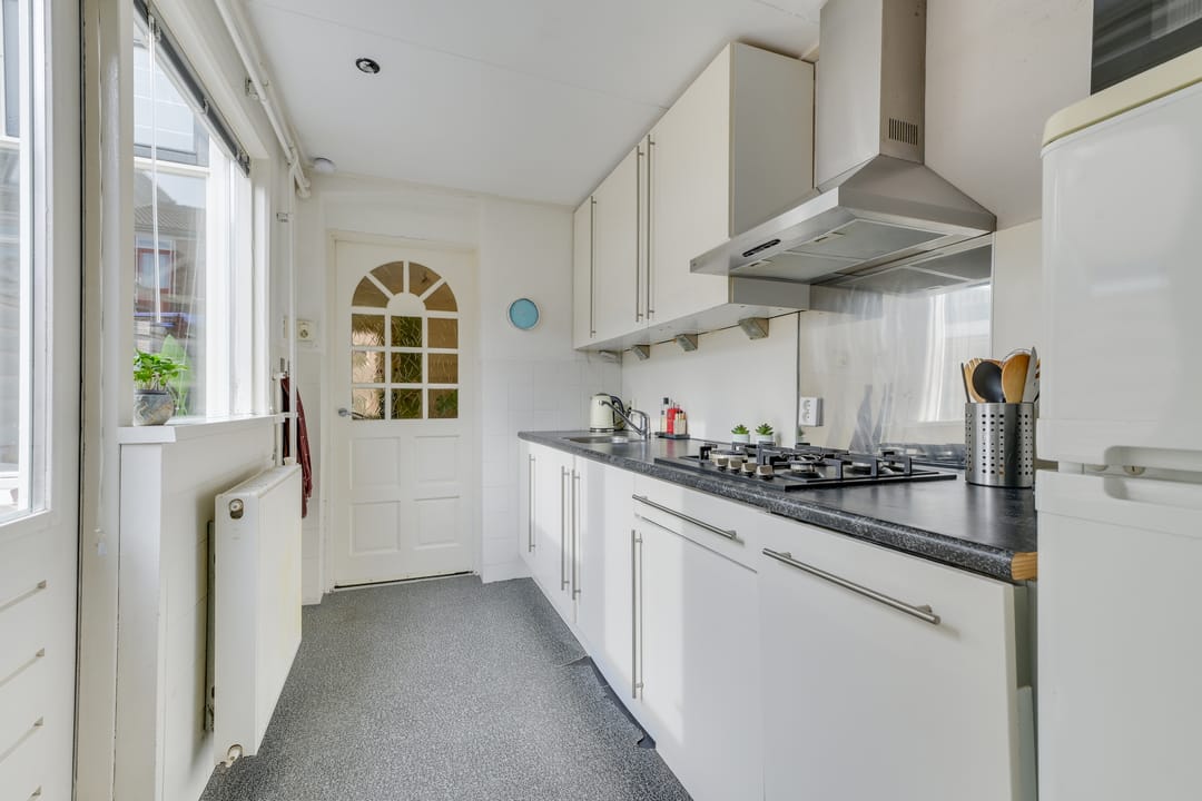 Foto 13 van Stationstraat 38