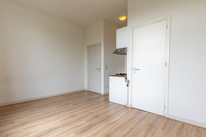 Foto 3 van Koningin Emmaplein 12-C02