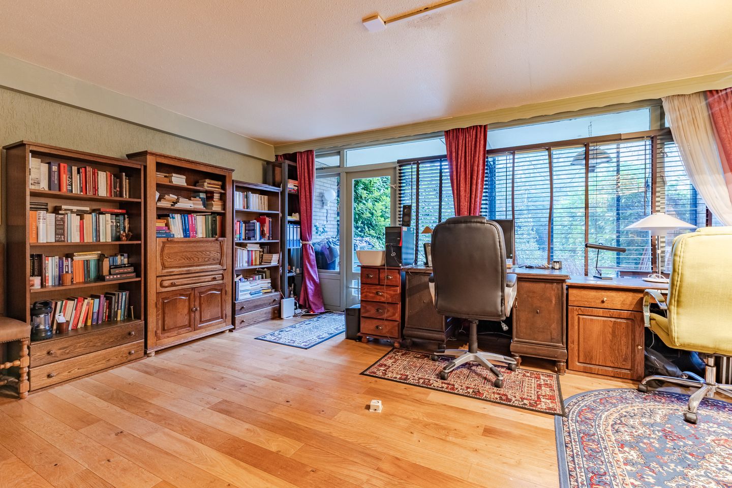 Foto 10 van Roosmarijnhof 3