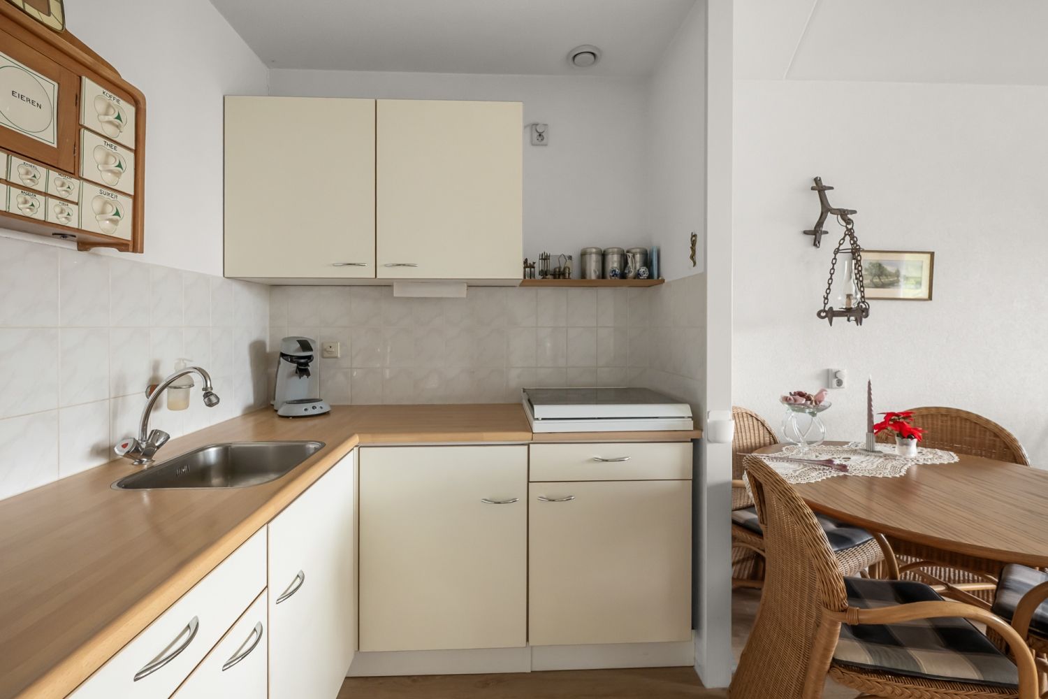 Photo 9 of Justus van Effenstraat 85