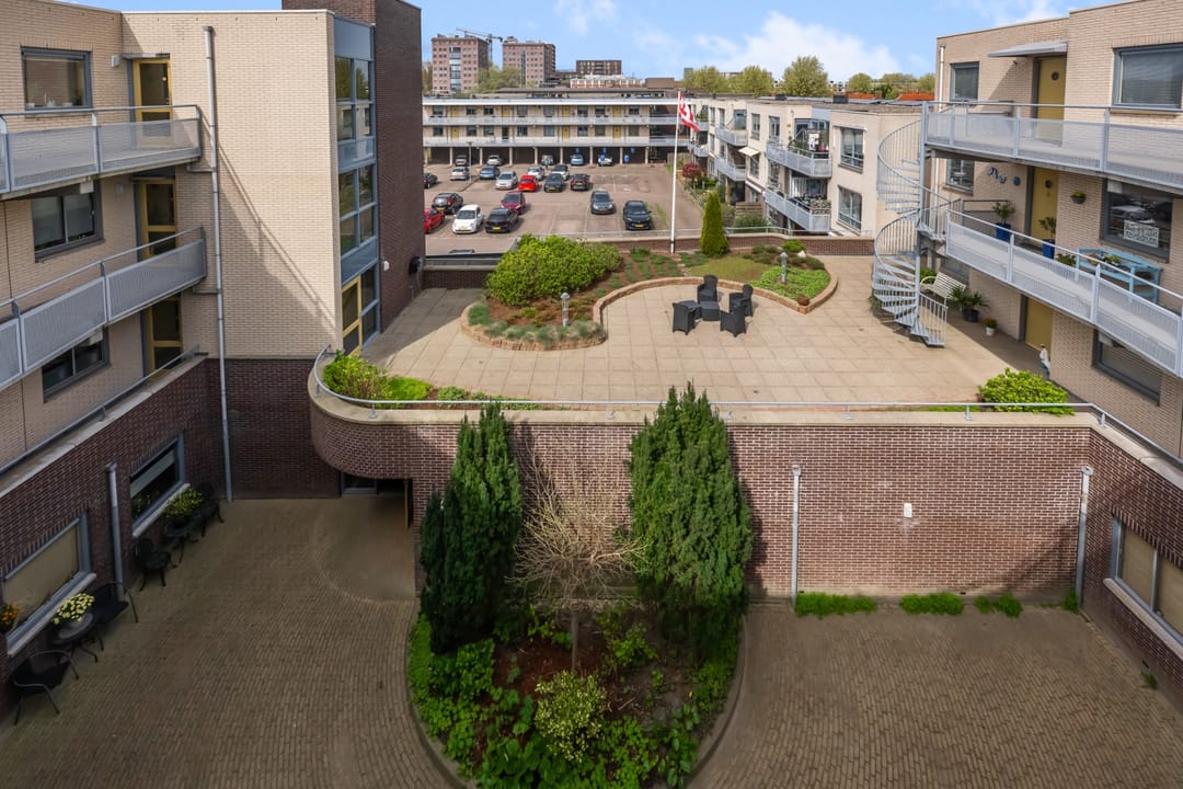 Photo 31 of Justus van Effenstraat 85