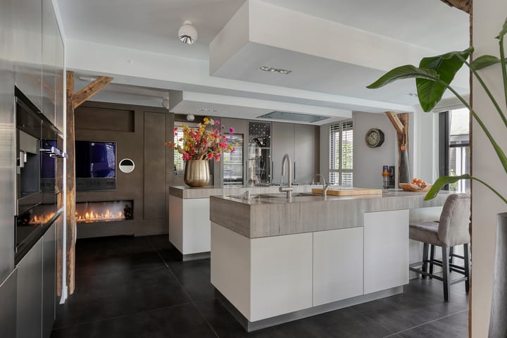 Photo 3 of Achtersloot 108