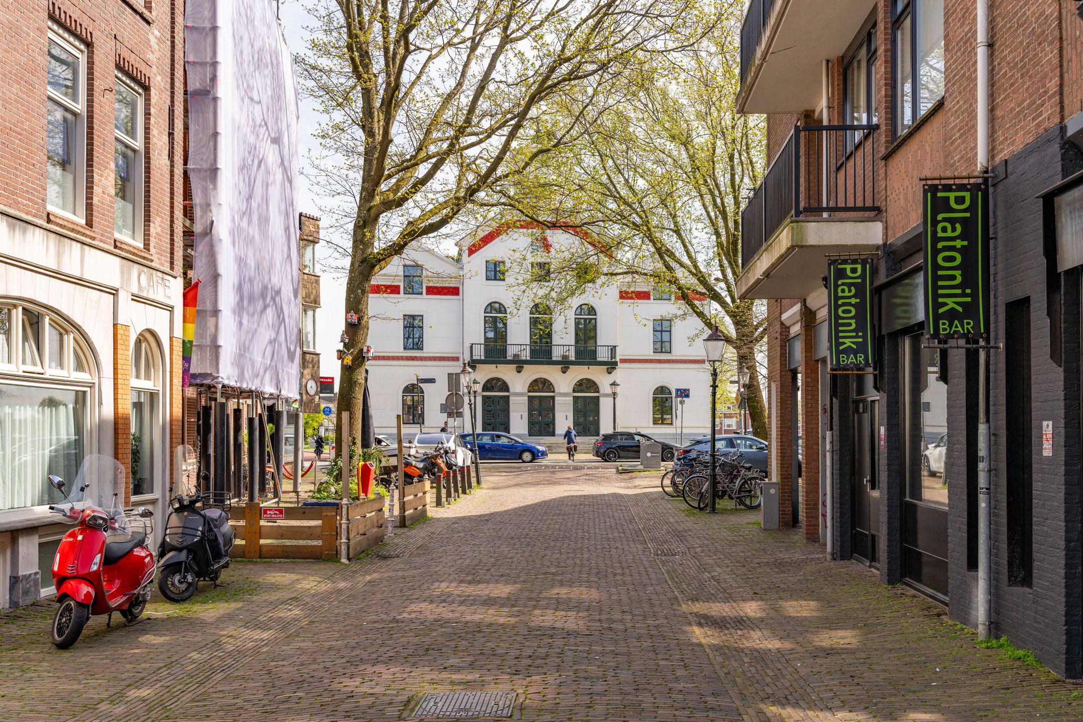 Photo 39 of Prins Bernhardplein 61