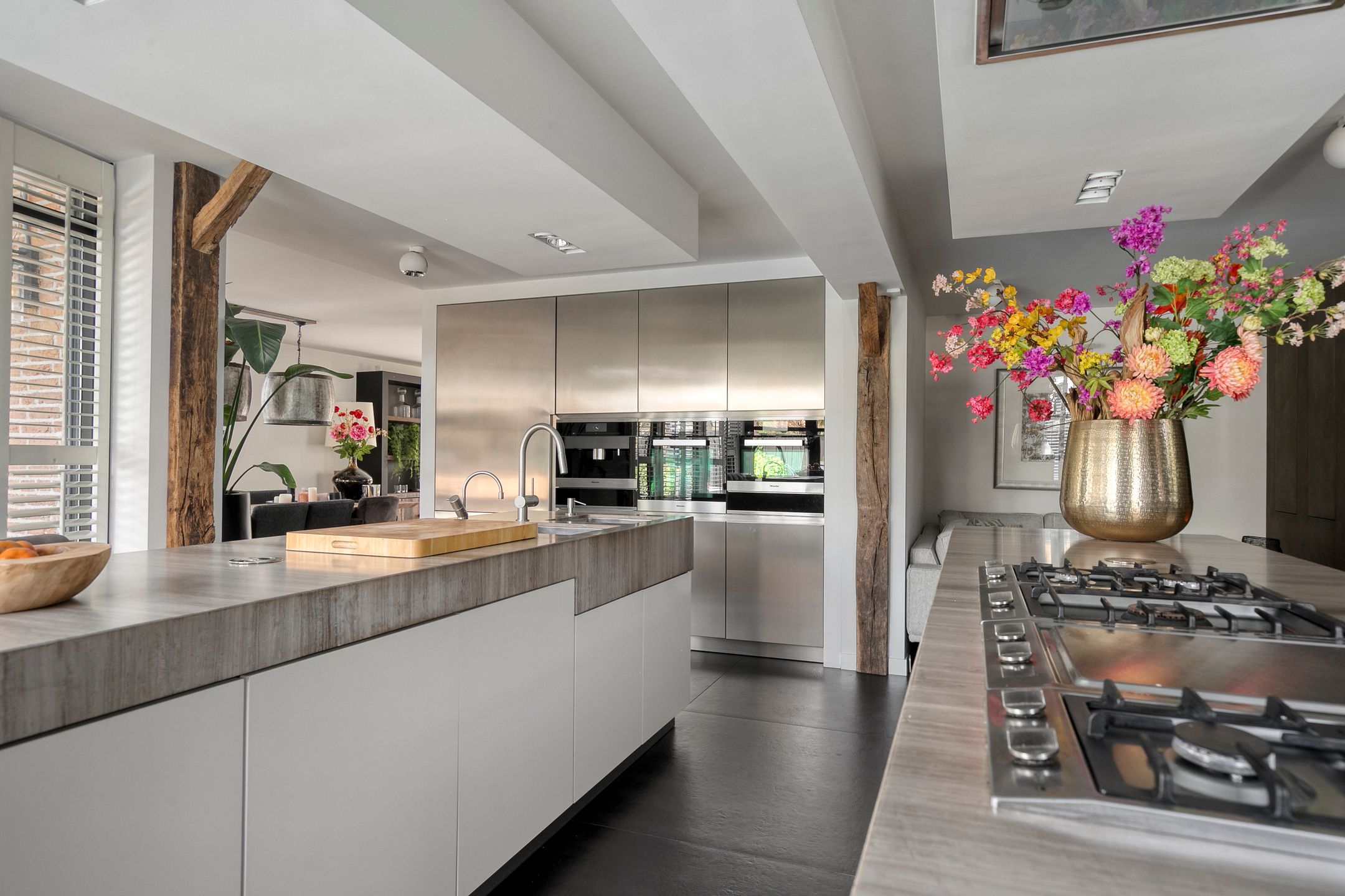 Photo 21 of Achtersloot 108