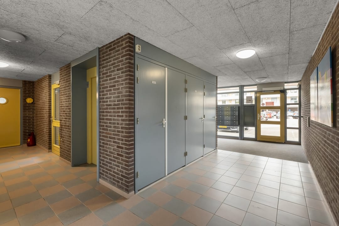 Photo 28 of Justus van Effenstraat 85