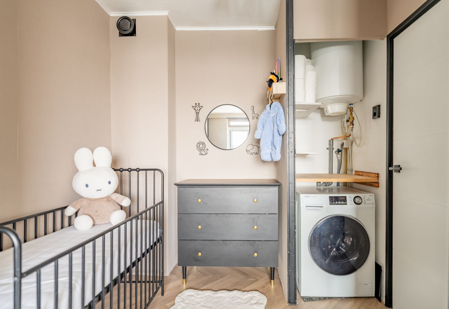 Photo 19 of Prins Bernhardplein 61