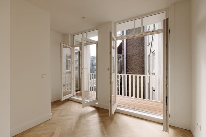 Foto 3 van Maarten Harpertszoon Trompstraat 41-2