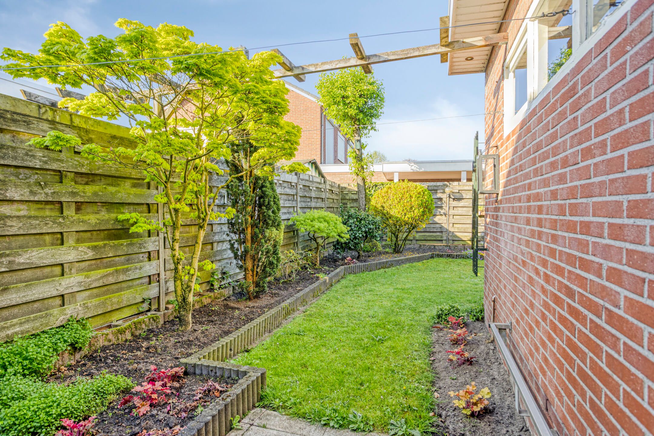 Foto 30 van Meidoornstraat 14