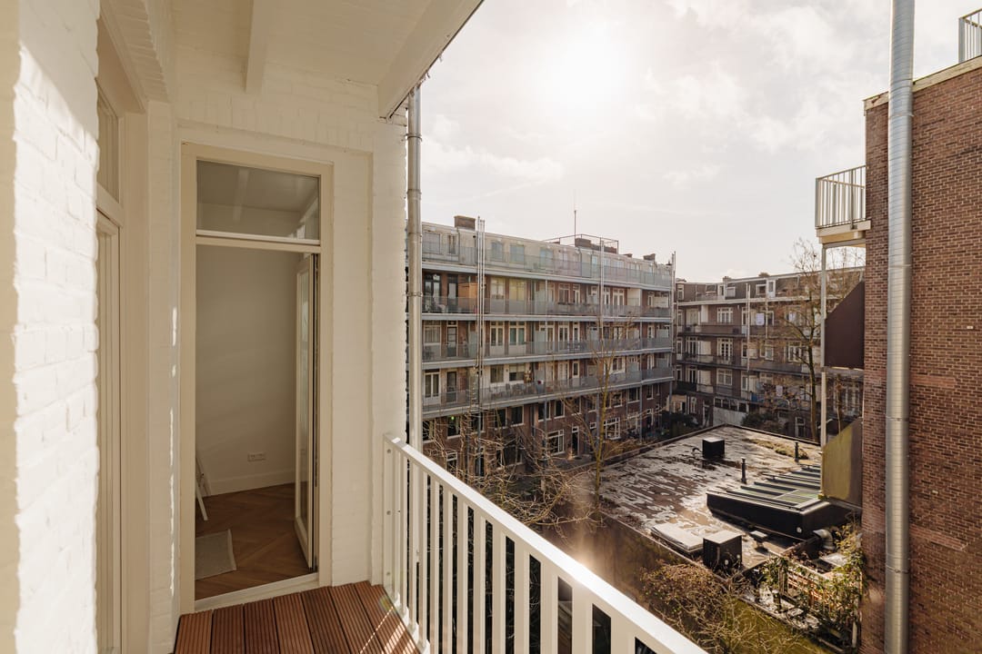 Foto 13 van Maarten Harpertszoon Trompstraat 41-3