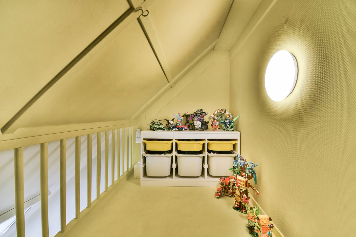 Foto 25 van Messenmakerssteegje 11