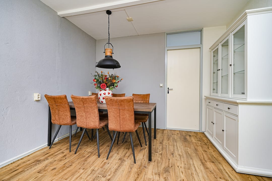 Foto 11 van Platostraat 55