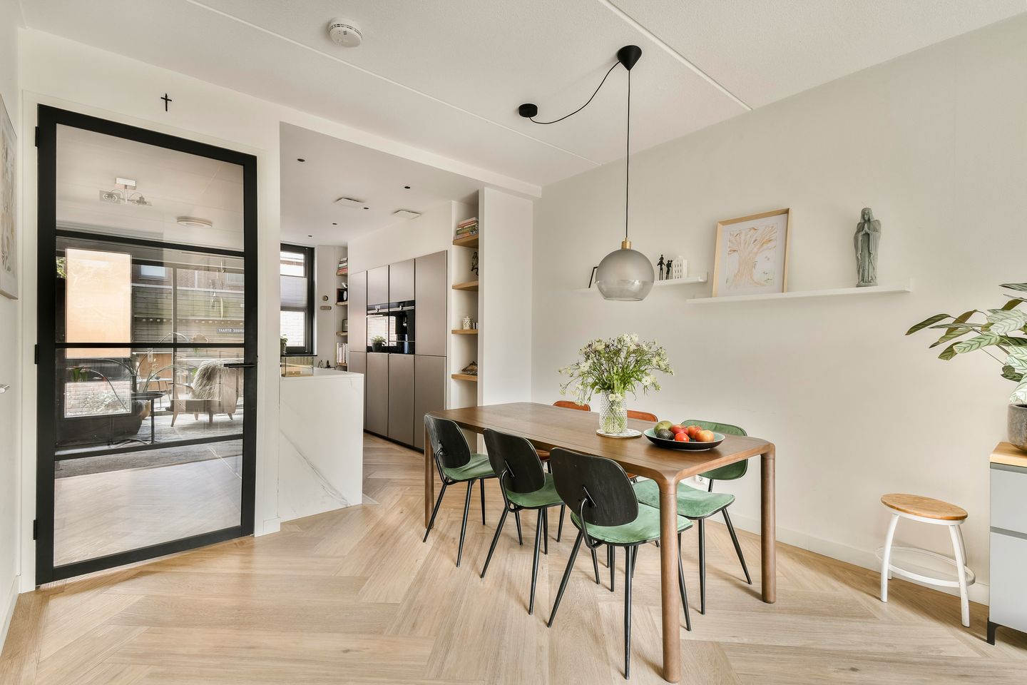 Foto 10 van Messenmakerssteegje 11