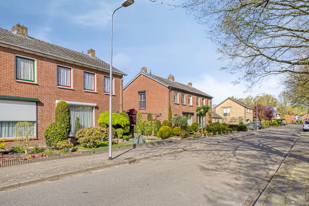 Foto 37 van Meidoornstraat 14