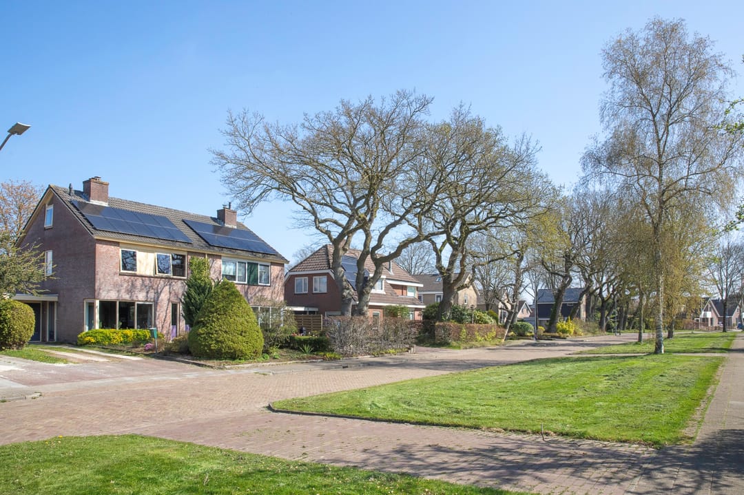 Photo 46 of Johannes Vermeerstraat 7