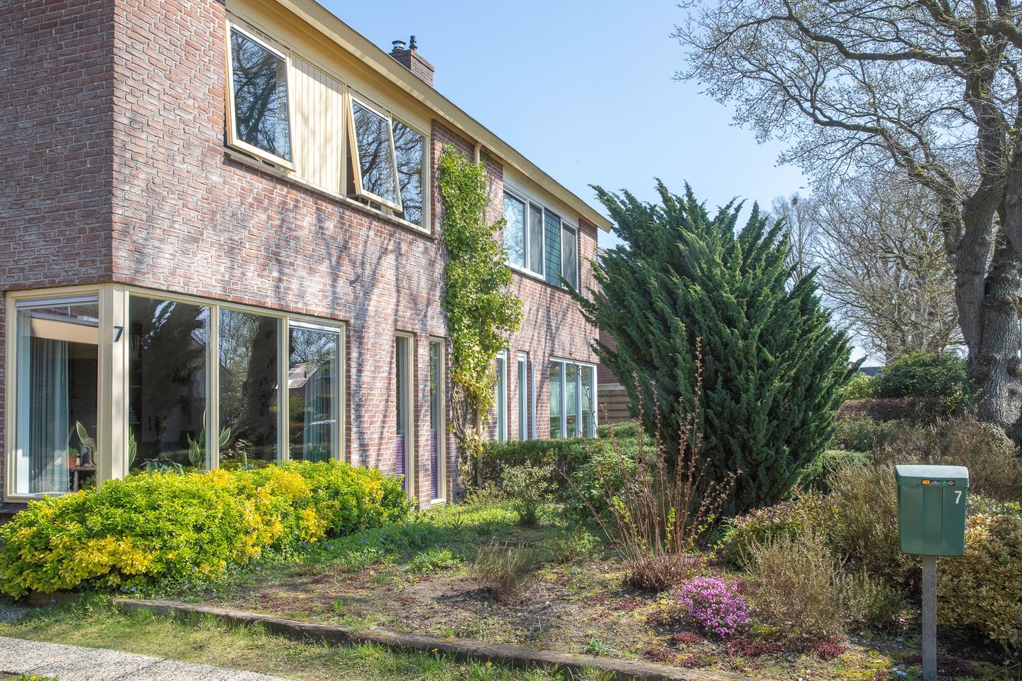 Photo 49 of Johannes Vermeerstraat 7