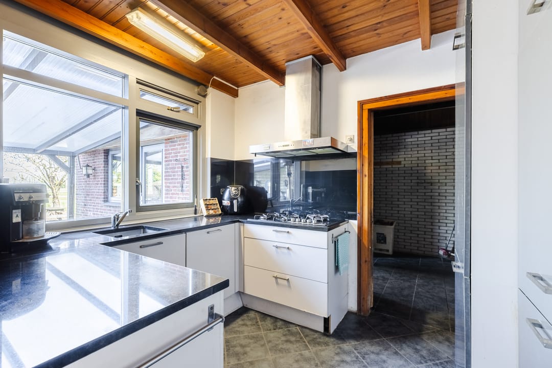 Photo 22 of Dorpsstraat 138-B