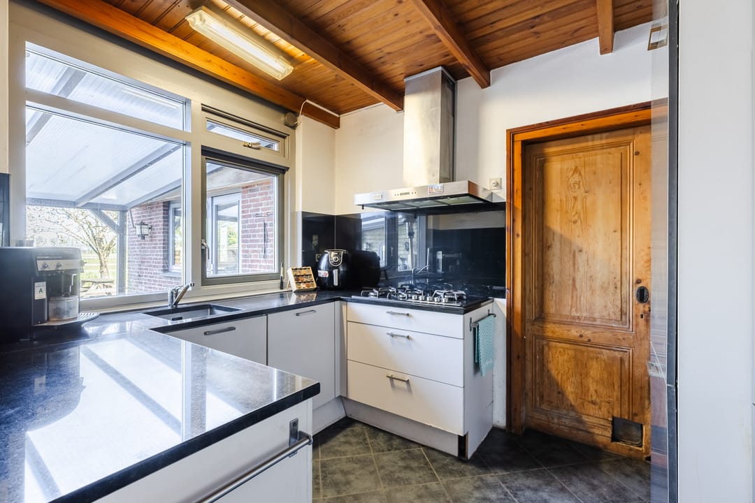 Photo 23 of Dorpsstraat 138-B