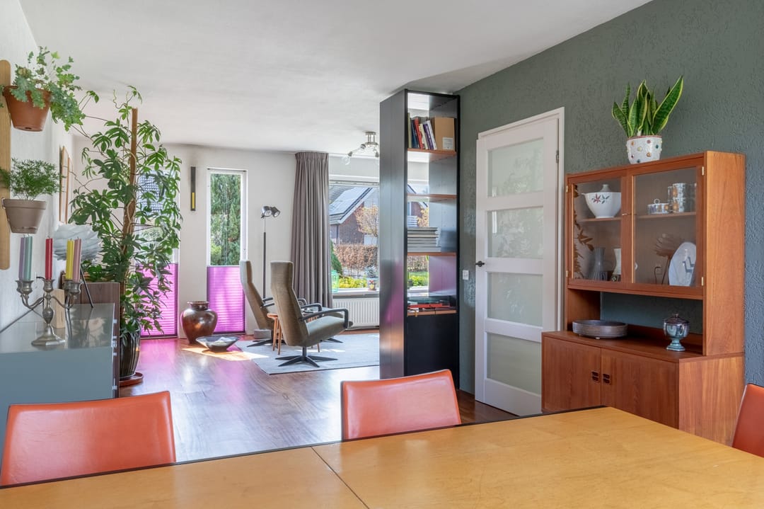 Photo 17 of Johannes Vermeerstraat 7