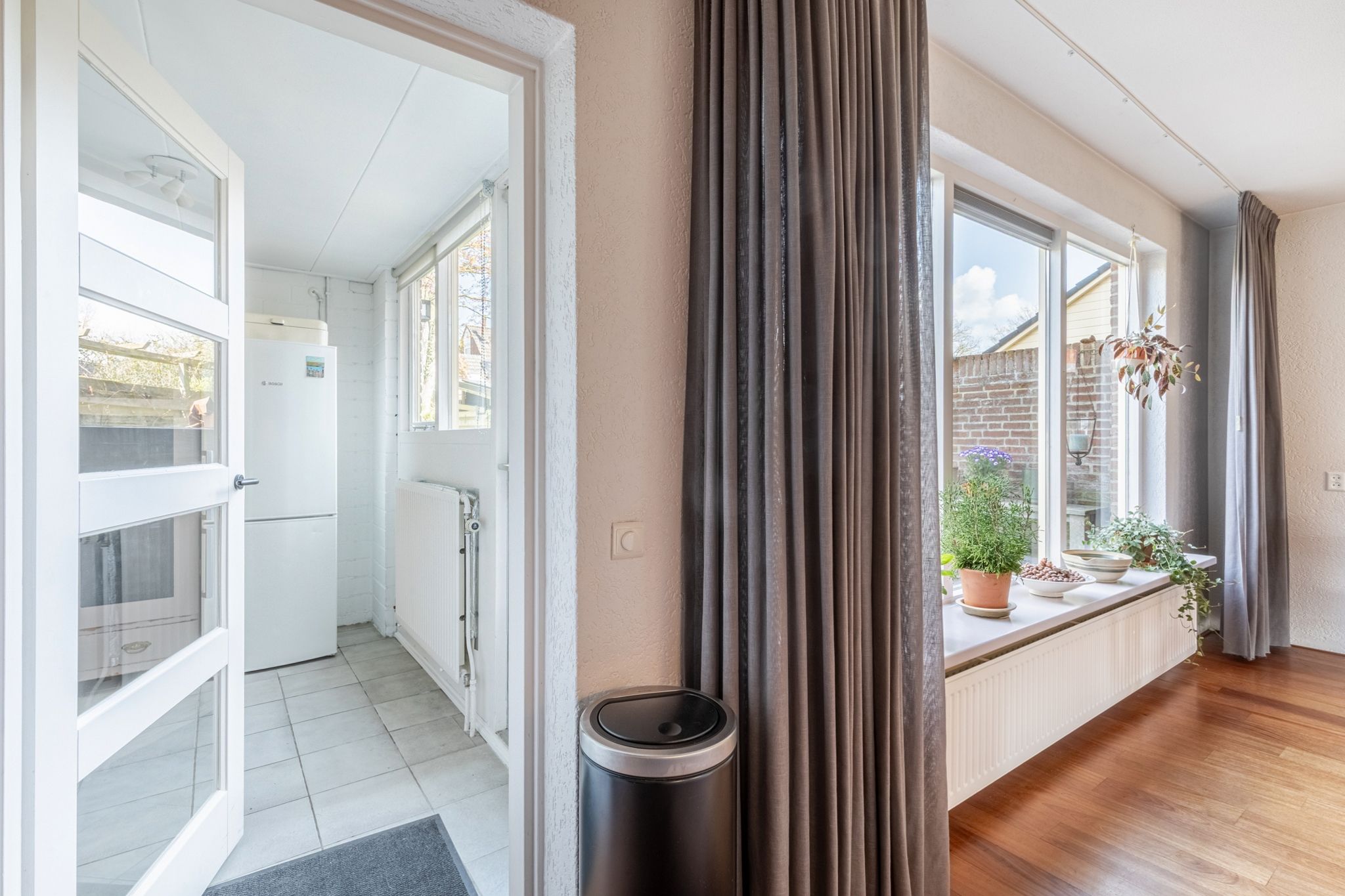 Photo 21 of Johannes Vermeerstraat 7