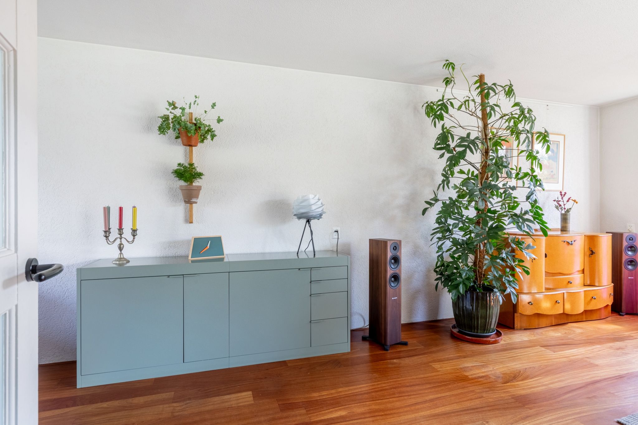 Photo 6 of Johannes Vermeerstraat 7